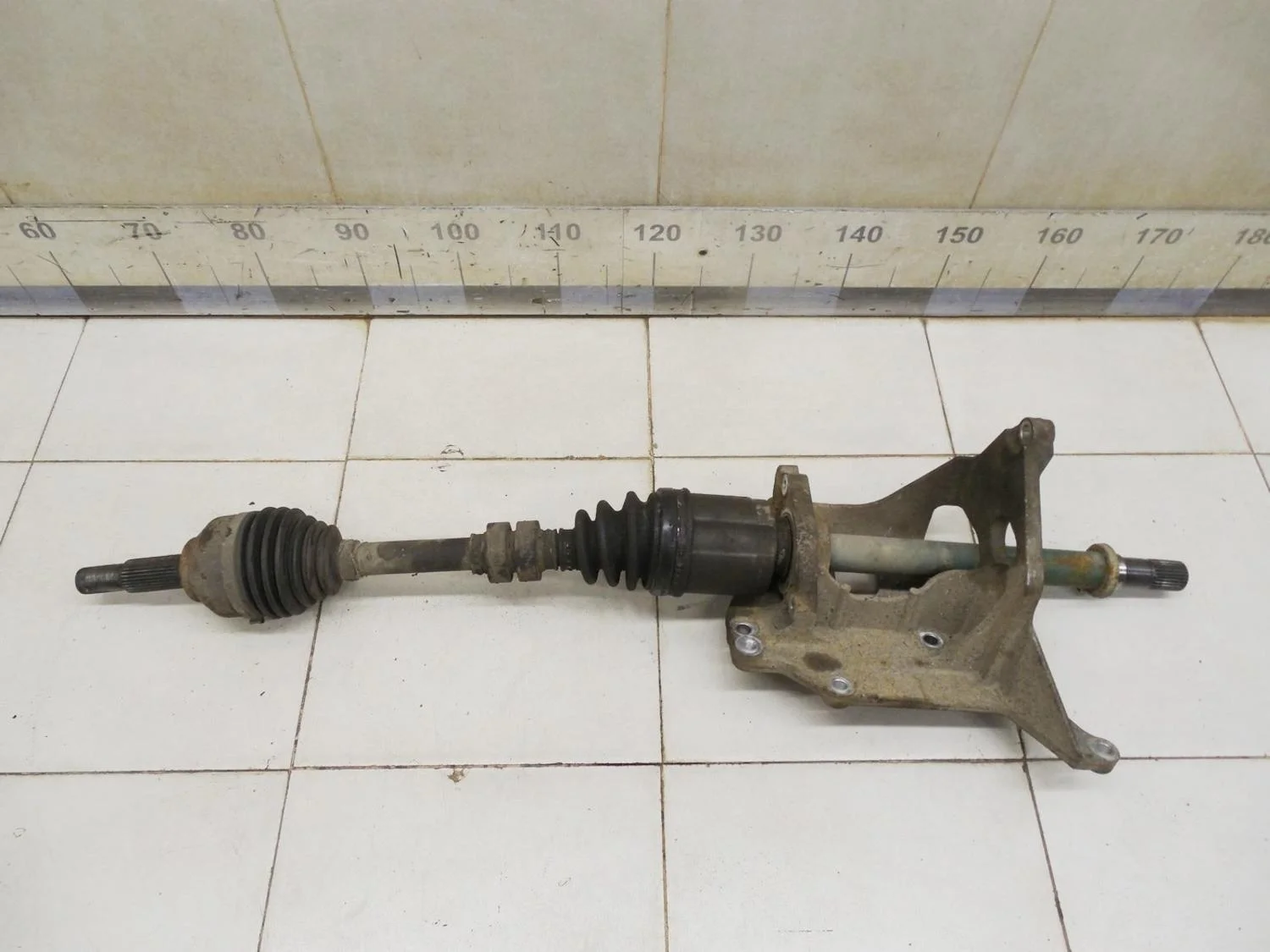 Полуось передняя правая Qashqai (J10) 2006-2014