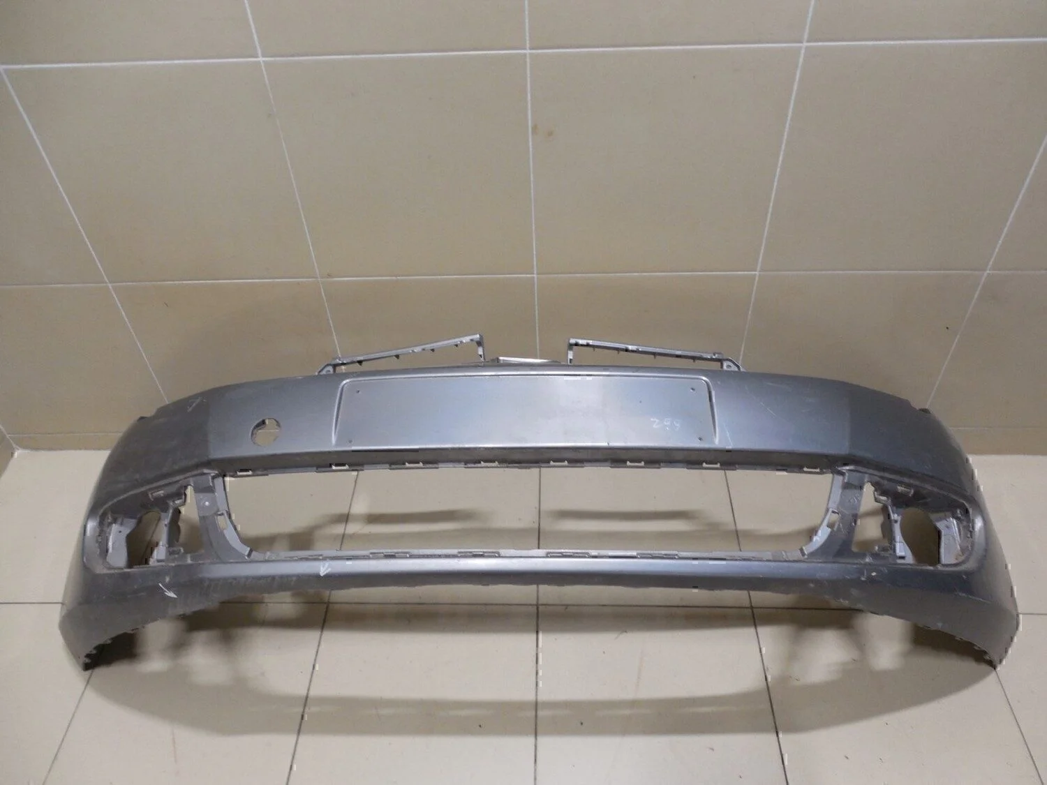 Бампер передний Golf VI 2009-2012