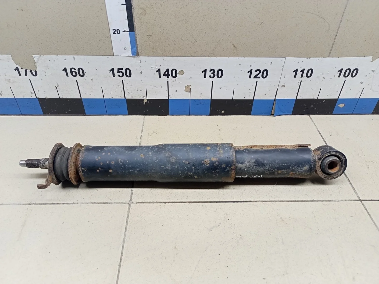 Амортизатор задний LX 570