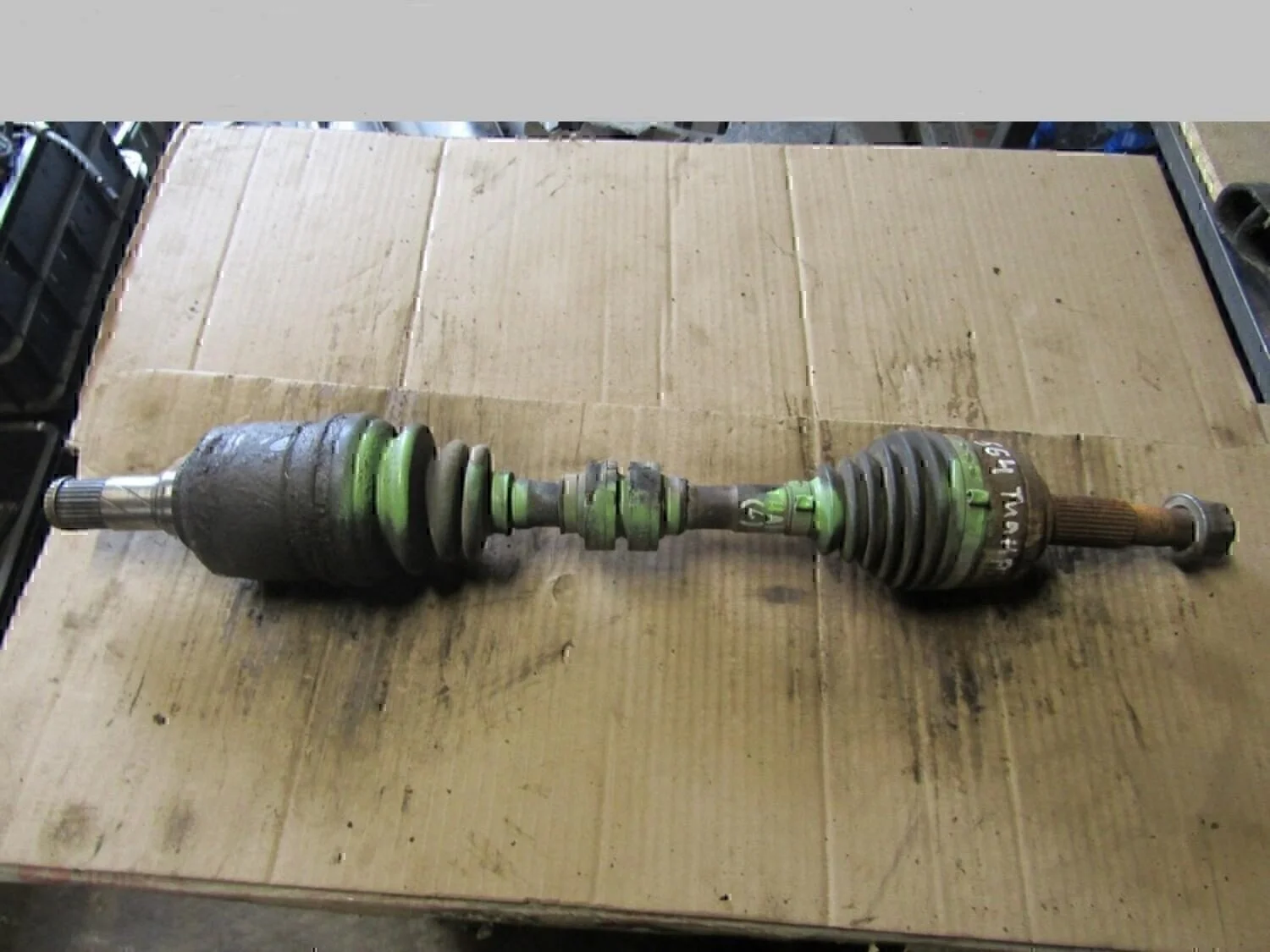 Полуось передняя левая Teana J31 2006-2008