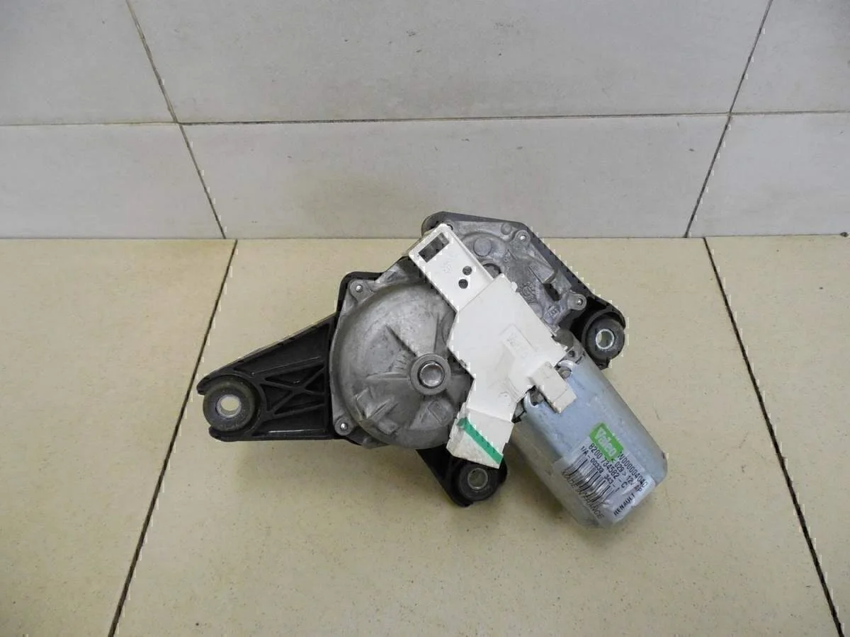 Моторчик стеклоочистителя задний Duster 2012>
