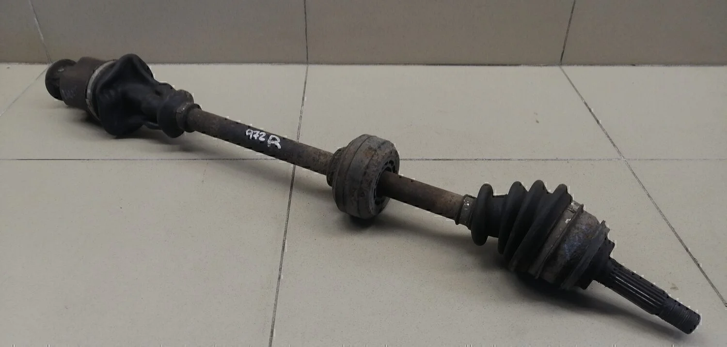 Полуось передняя правая Logan 2005-2014