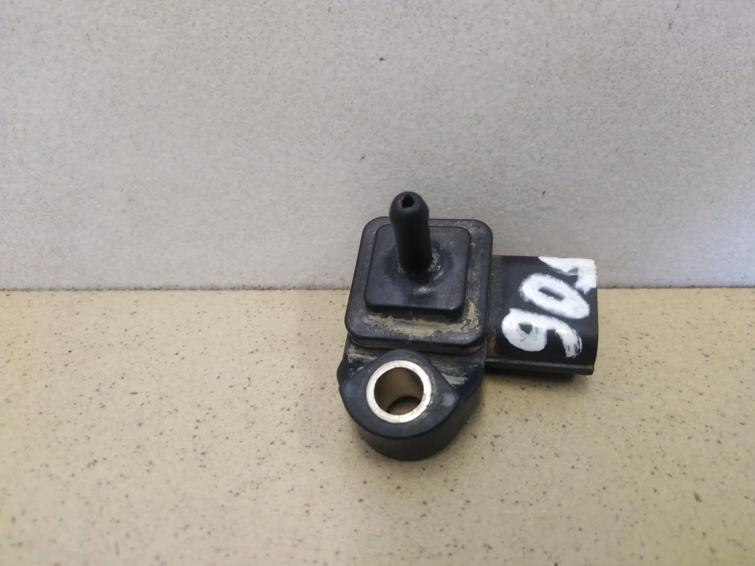 Датчик абсолютного давления L200 (KB) 2006-2016