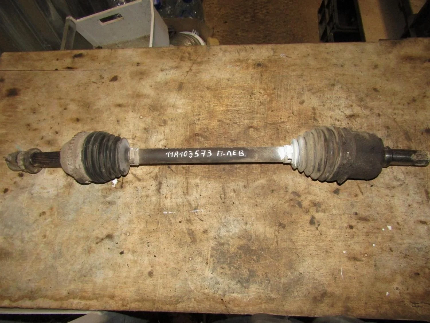 Полуось передняя левая Transit 2006-2013