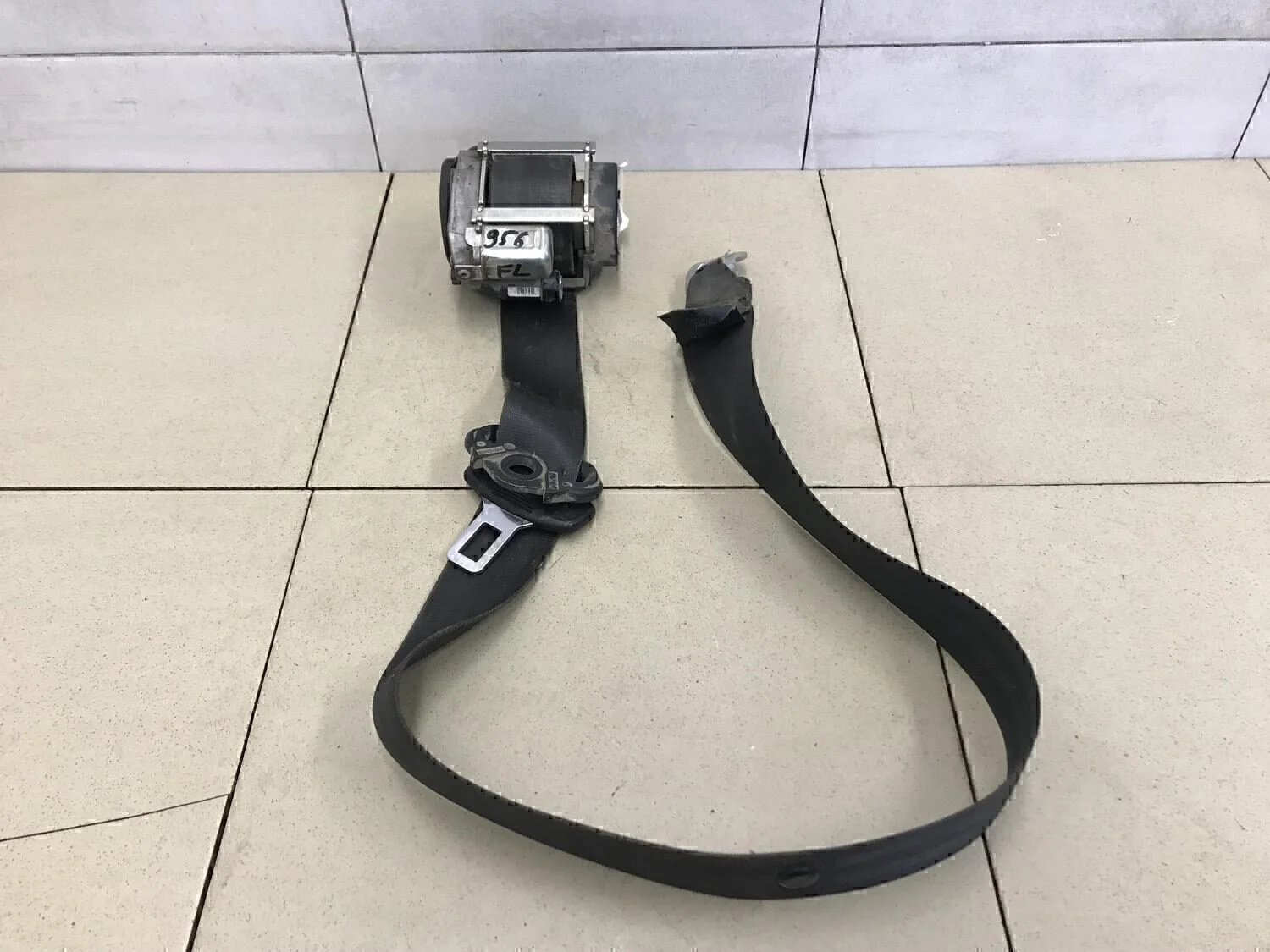 Ремень безопасности с пиропатроном Octavia (A5 1Z-) 2004-2013