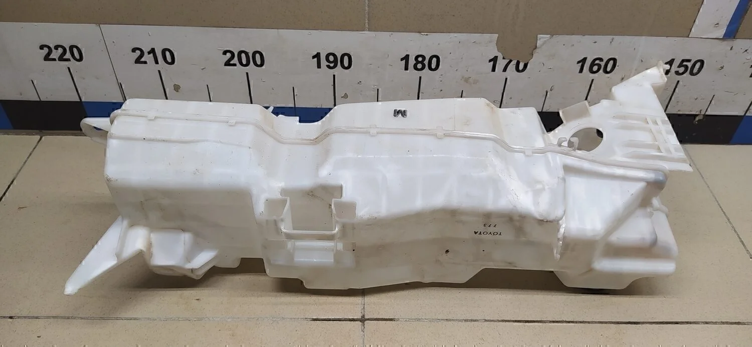 Бачок омывателя лобового стекла LX 570