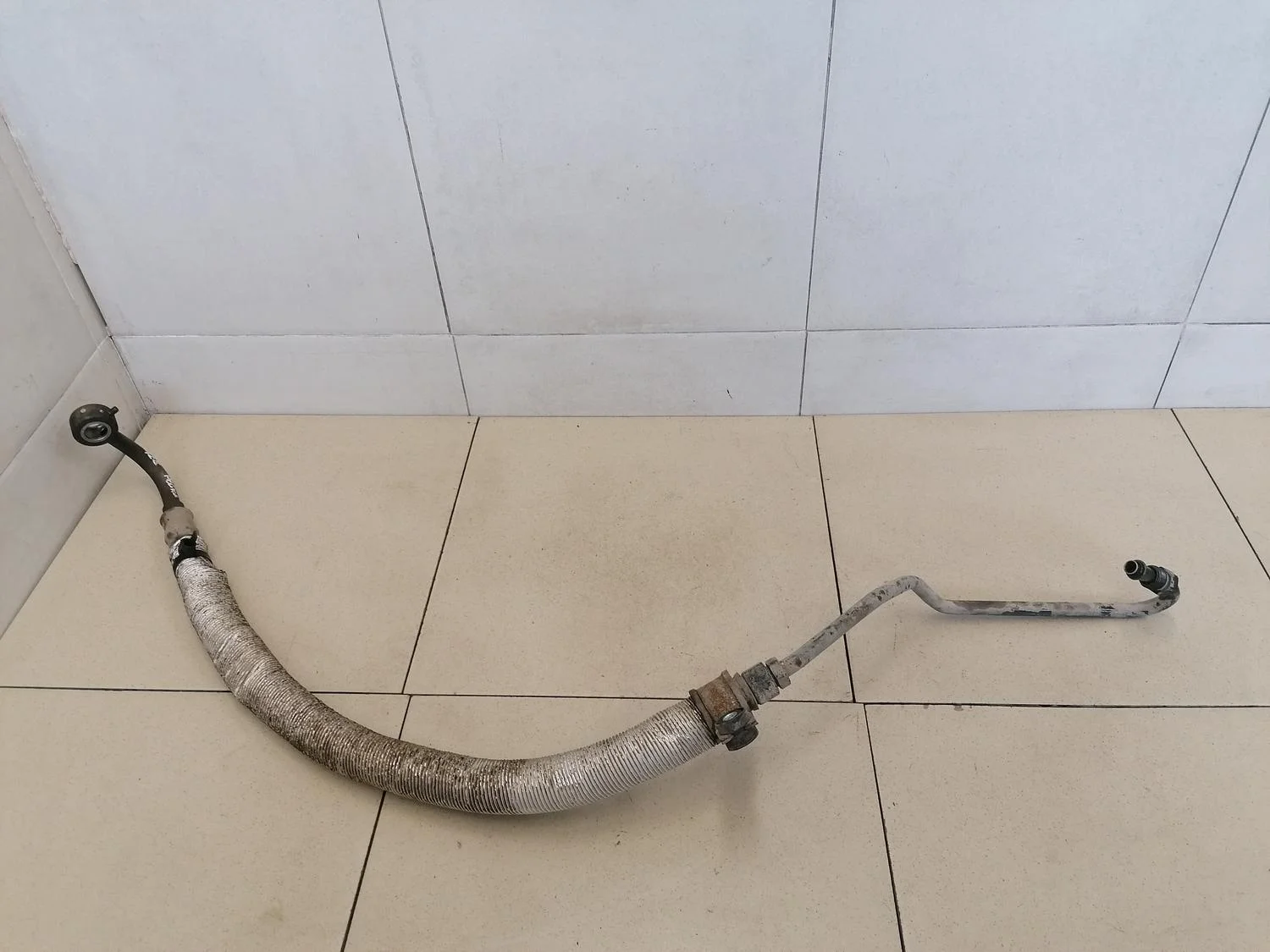 Трубка гидроусилителя Solaris 2010-2017