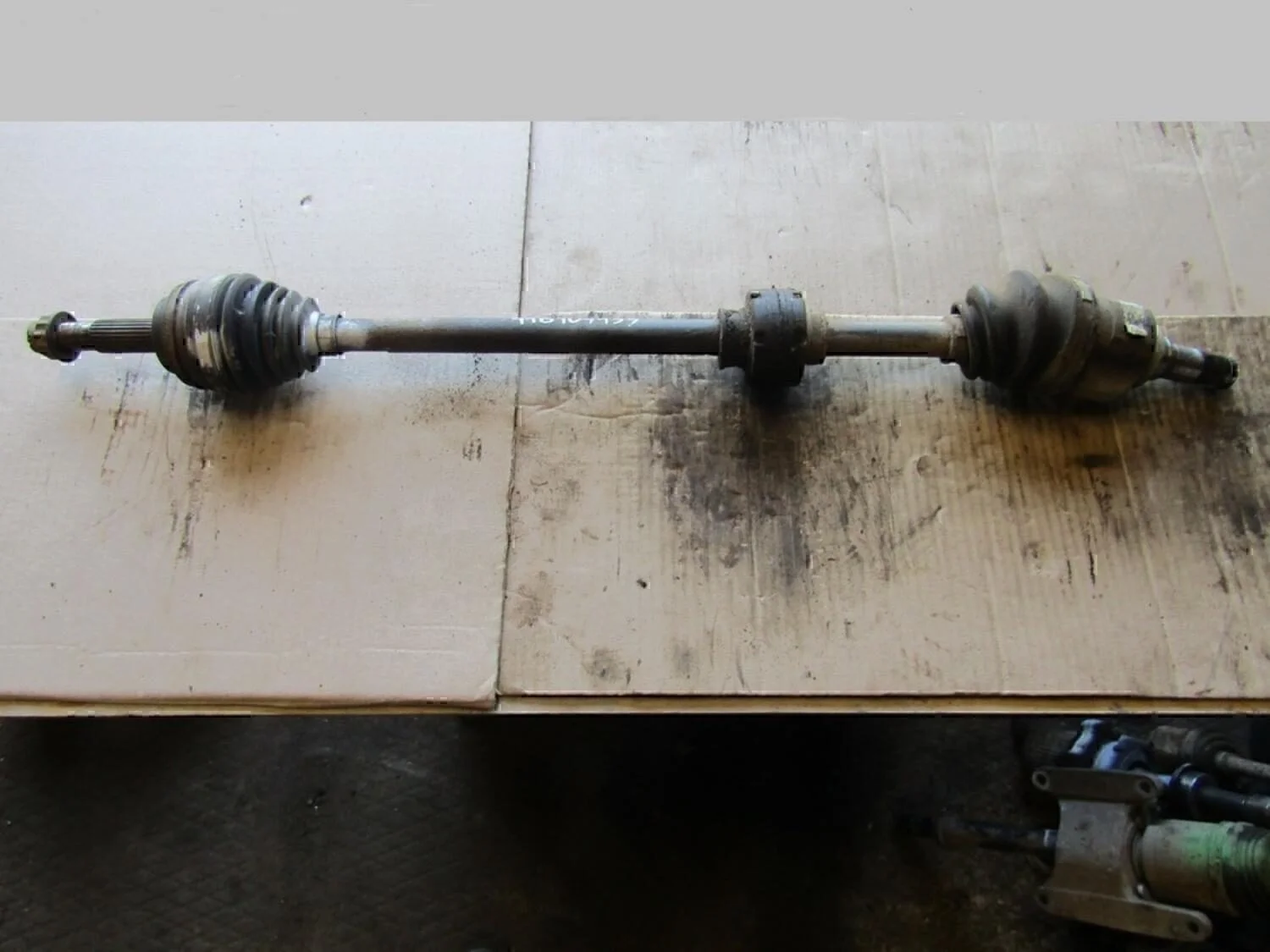 Полуось передняя правая Yaris Verso 1999-2005