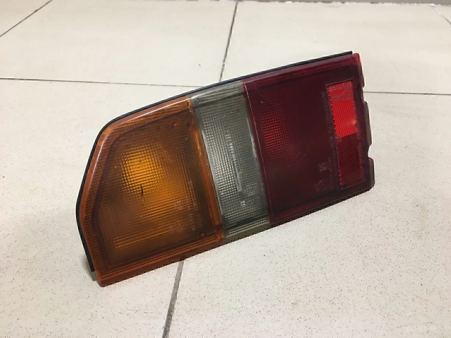 Фонарь задний правый Vitara/Sidekick 1989-1999