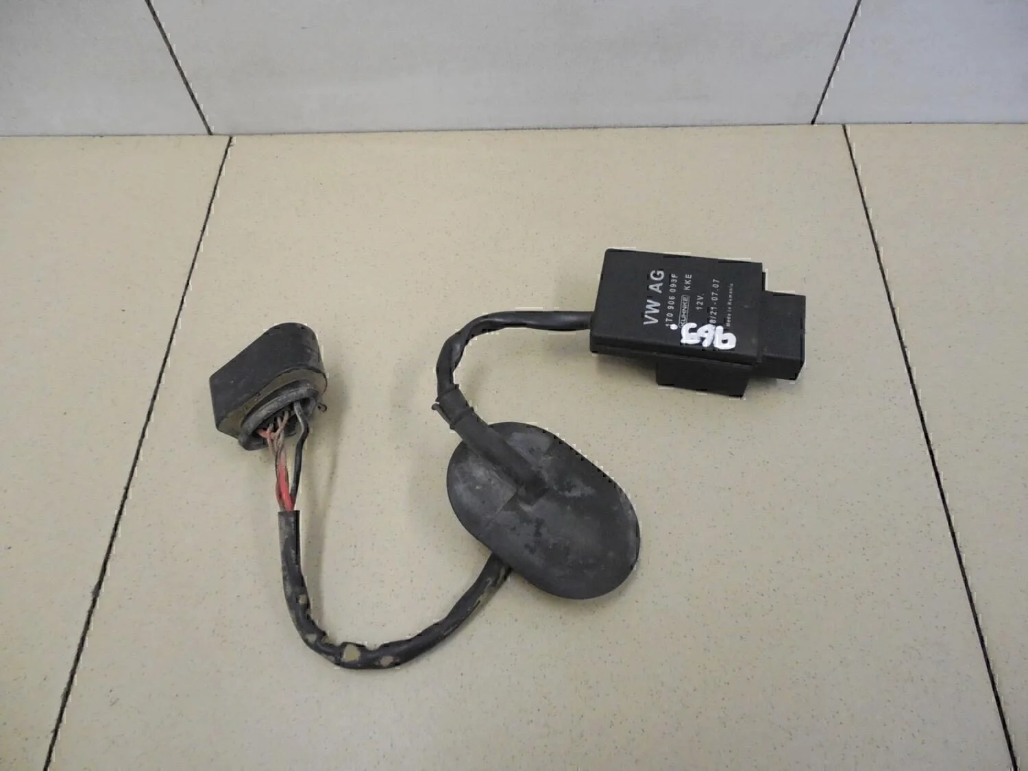 Реле электробензонасоса Fabia 2007-2015