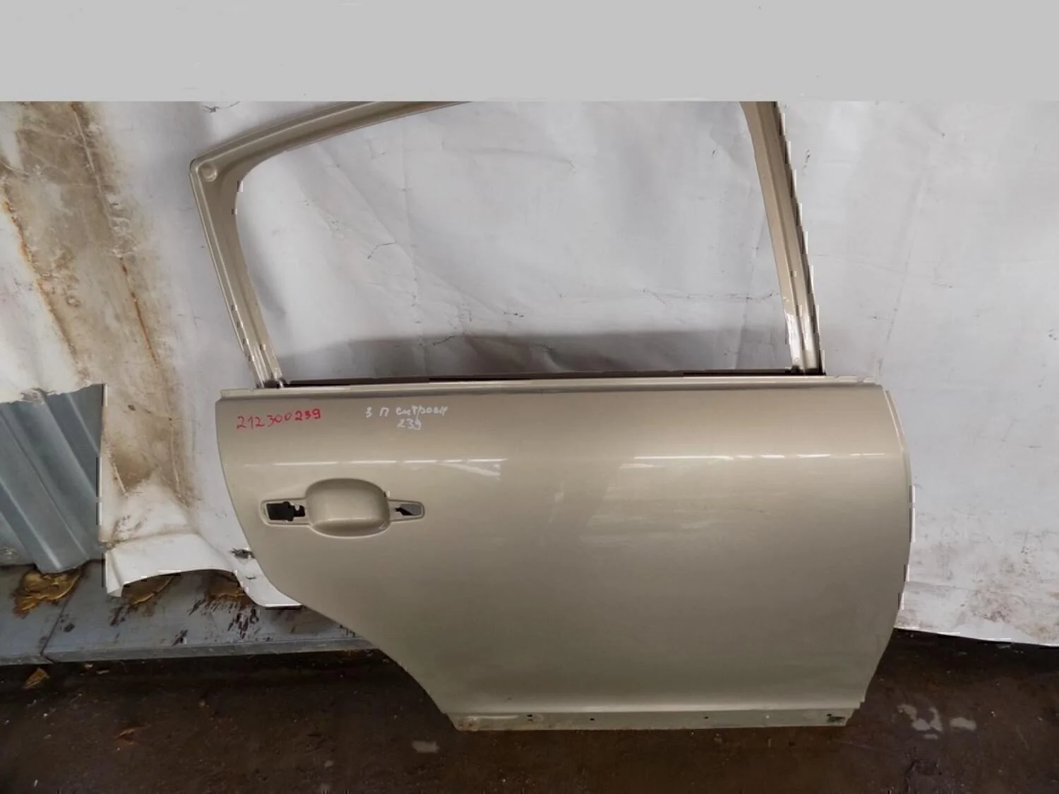 Дверь задняя правая C4 2005-2011