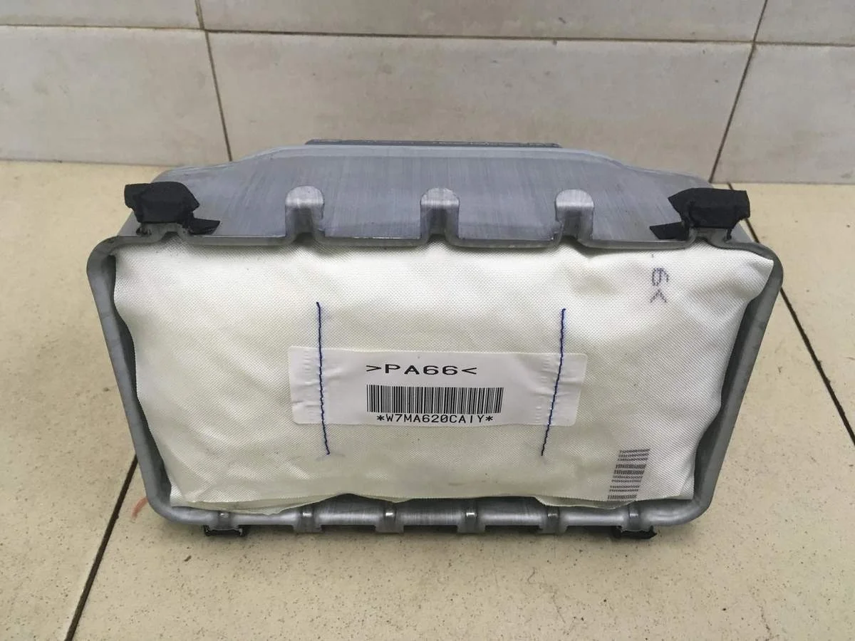 Подушка безопасности пассажирская (в торпедо) ASX 2010-2016