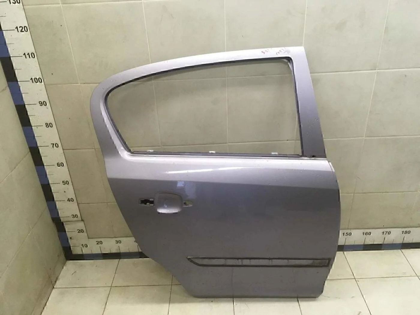 Дверь задняя правая Corsa D 2006-2015