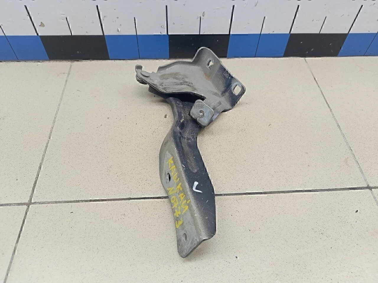 Петля капота левая Qashqai (J11) 2014>