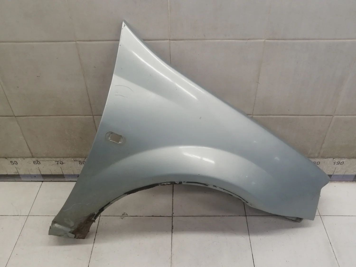Крыло переднее правое Logan 2005-2014