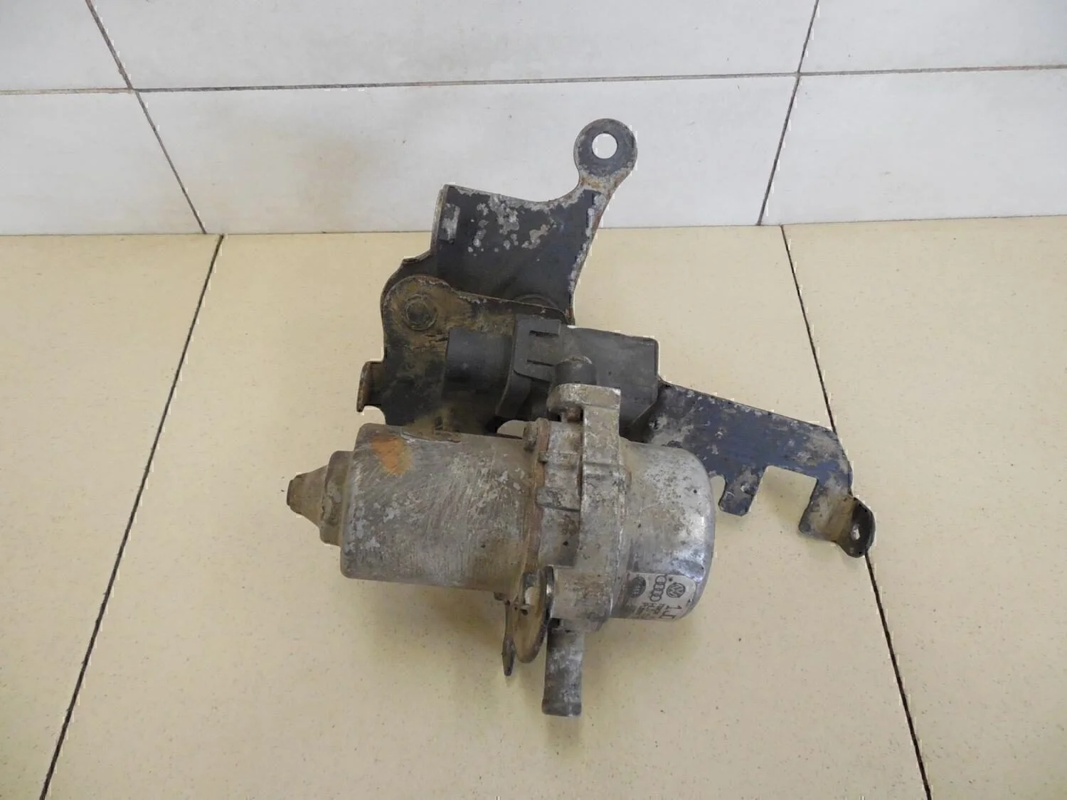 Насос вакуумный A3 (8L1) 1996-2003