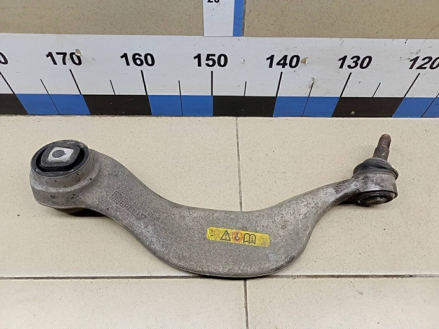 Рычаг передний нижний правый передний 7-серия F01/F02 2008>