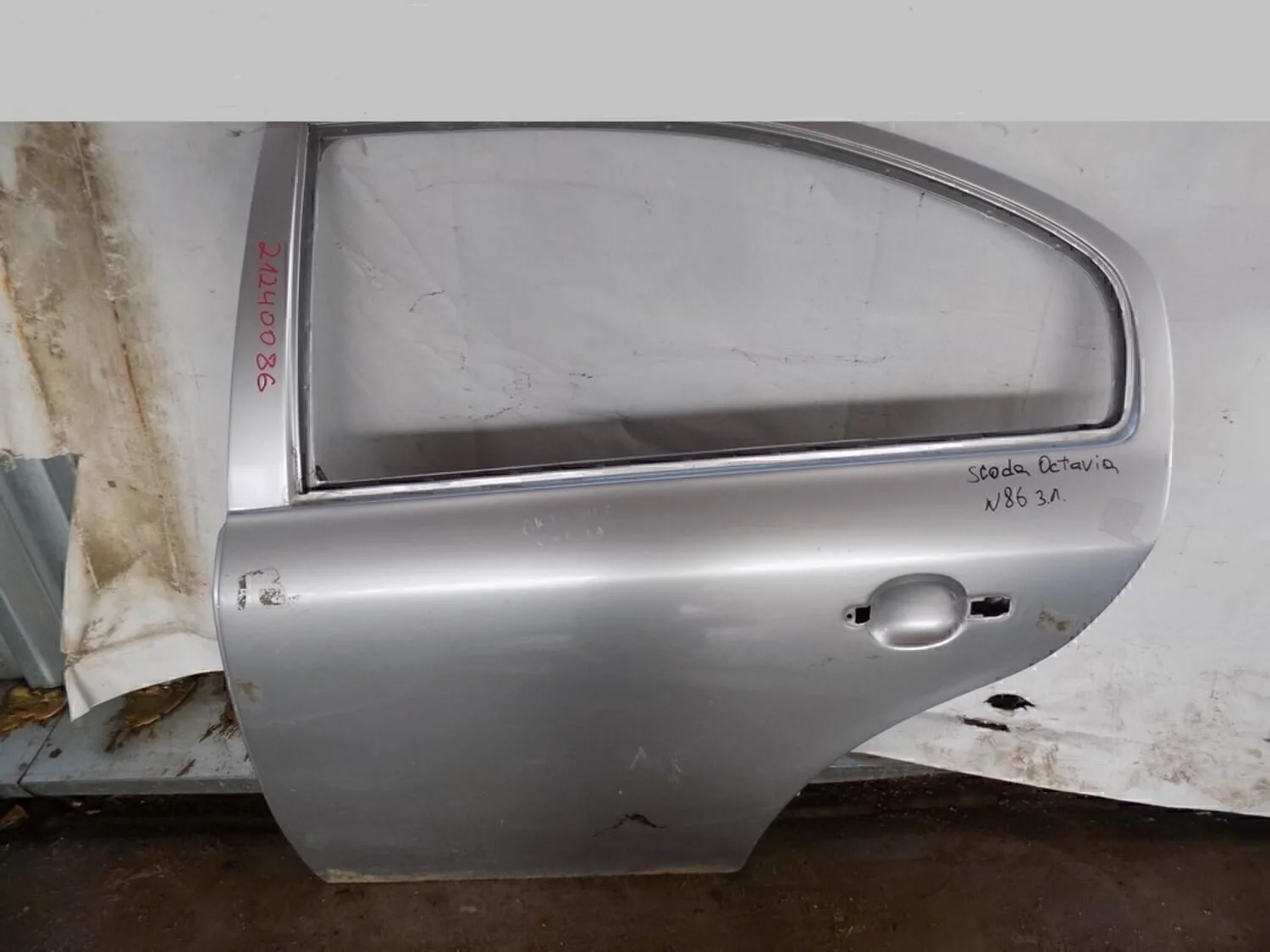 Дверь задняя левая Octavia (A4 1U-) 2000-2011
