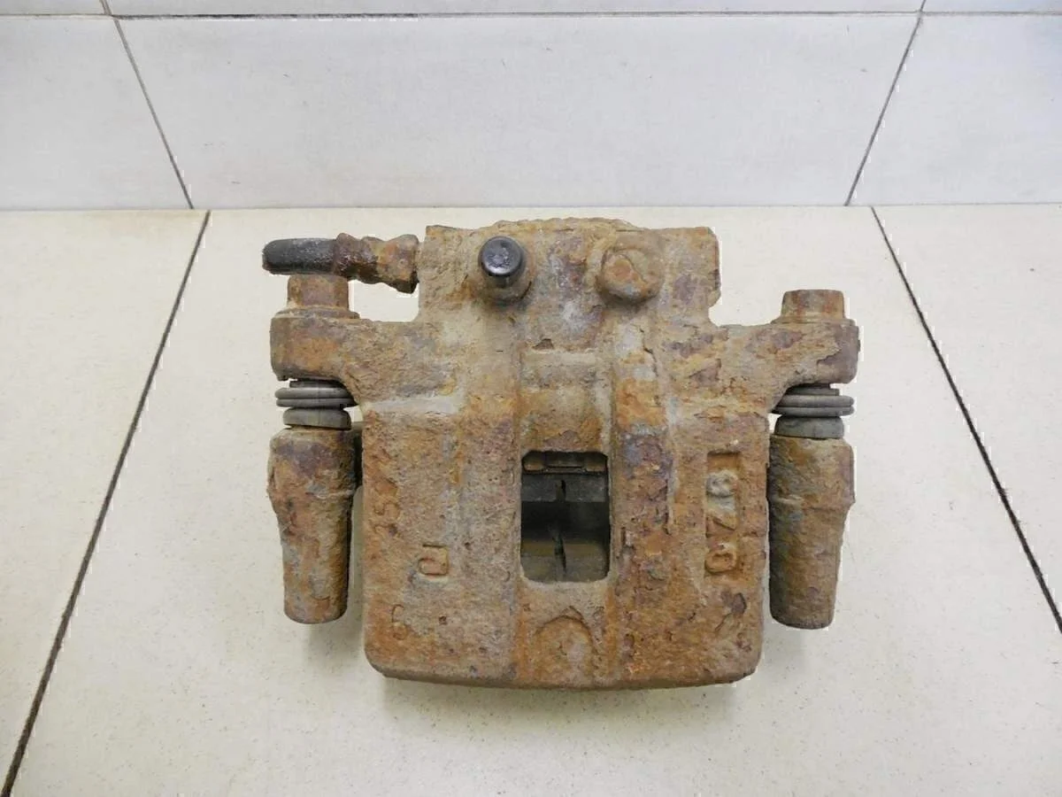 Суппорт задний левый ASX 2010-2016