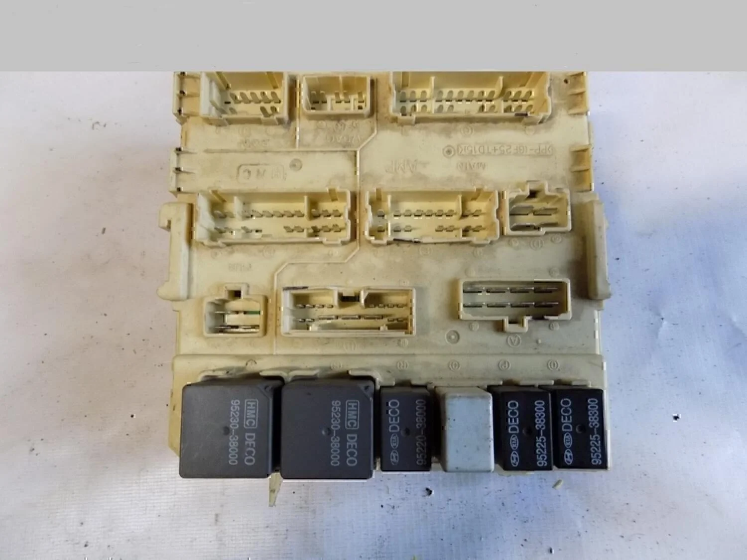 Блок предохранителей Sonata IV (EF)/ Sonata Tagaz 2001-2012