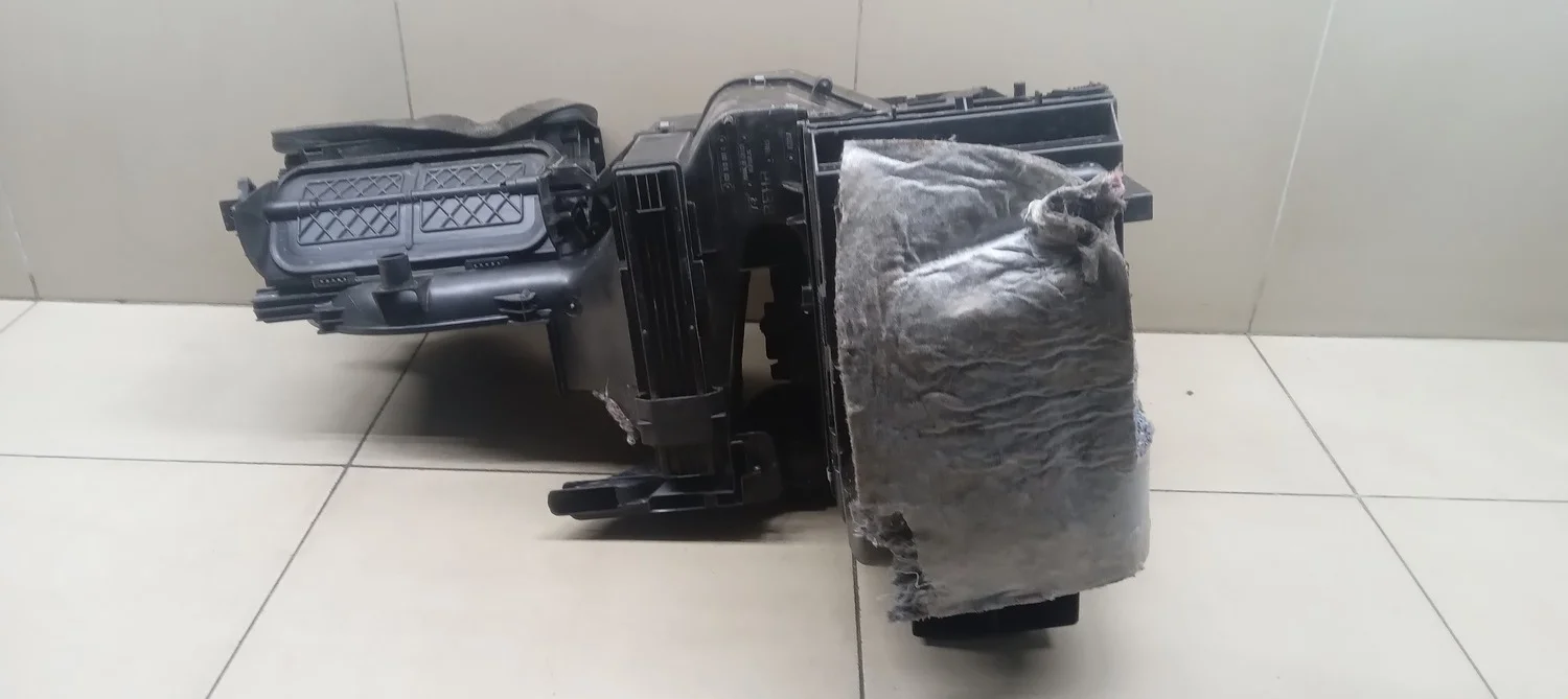 Корпус отопителя Fabia 1999-2006