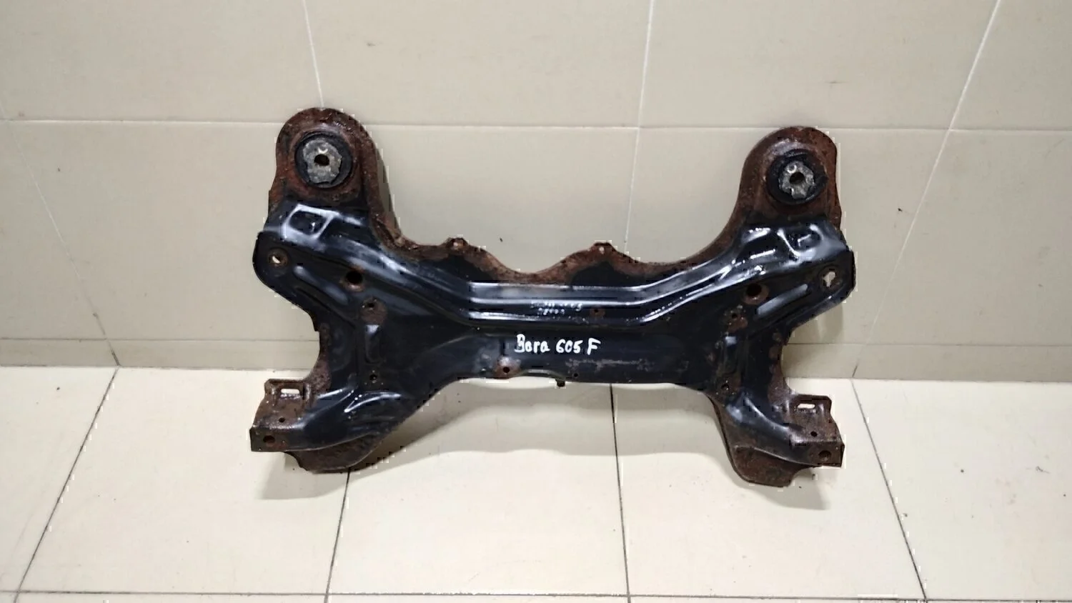 Балка подмоторная A3 (8L1) 1996-2003