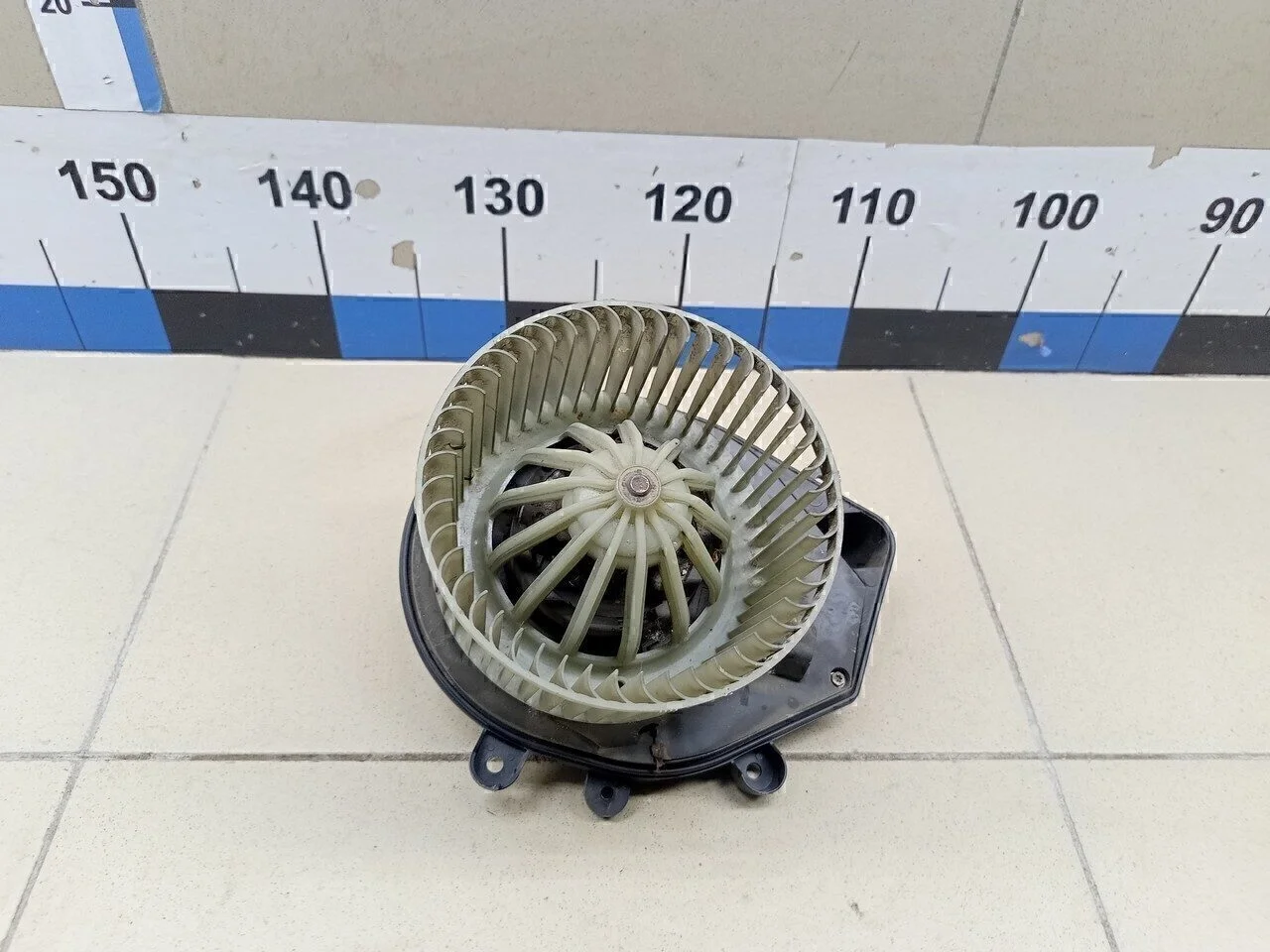 Моторчик отопителя A4 [B5] 1994-2000