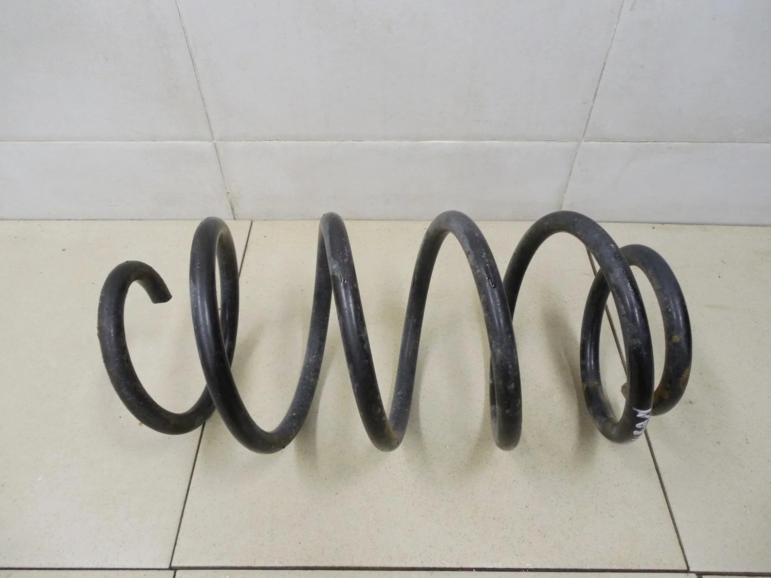 Пружина передняя Yeti 2009>