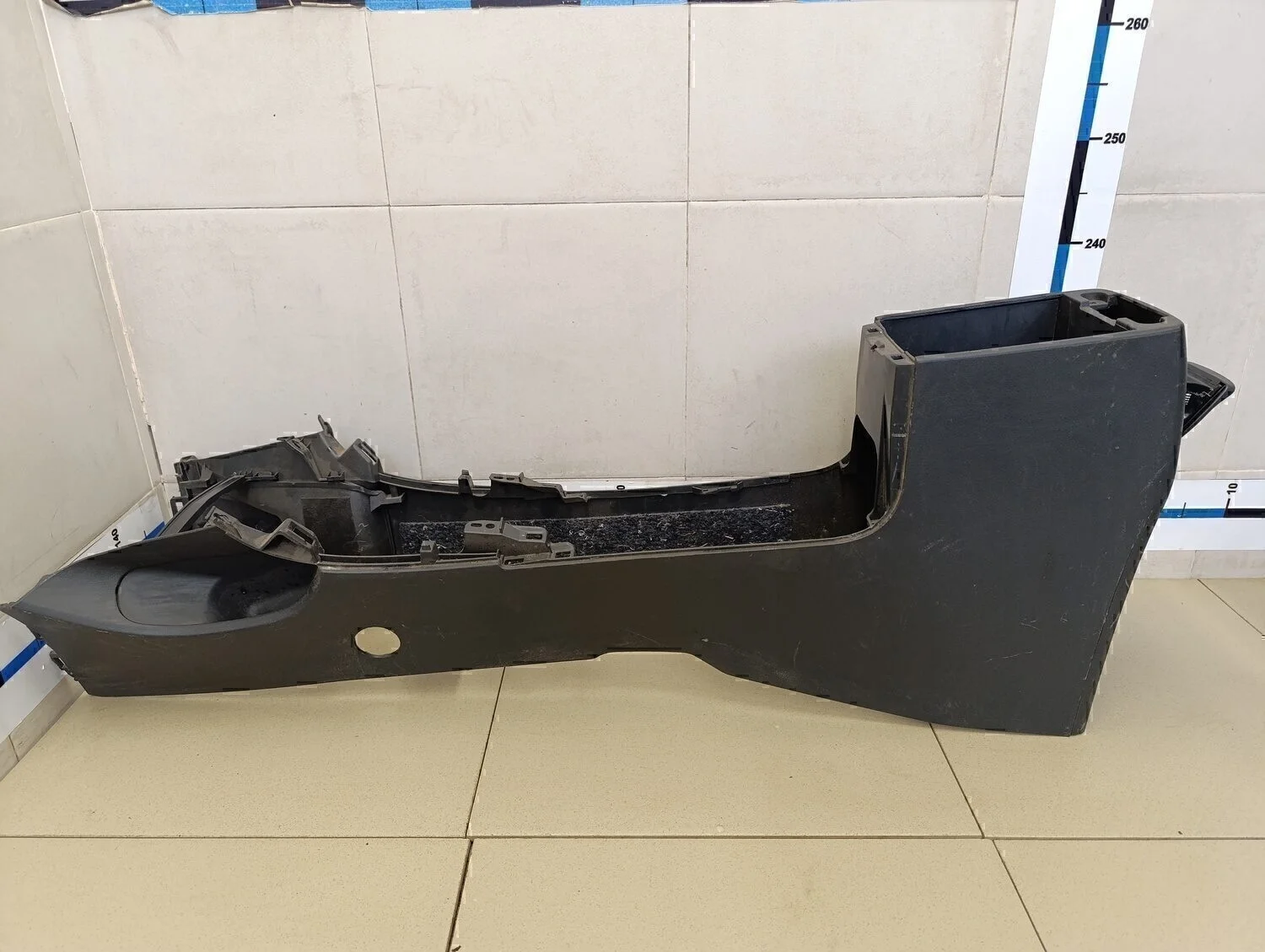 Консоль Corolla E15 2006-2013