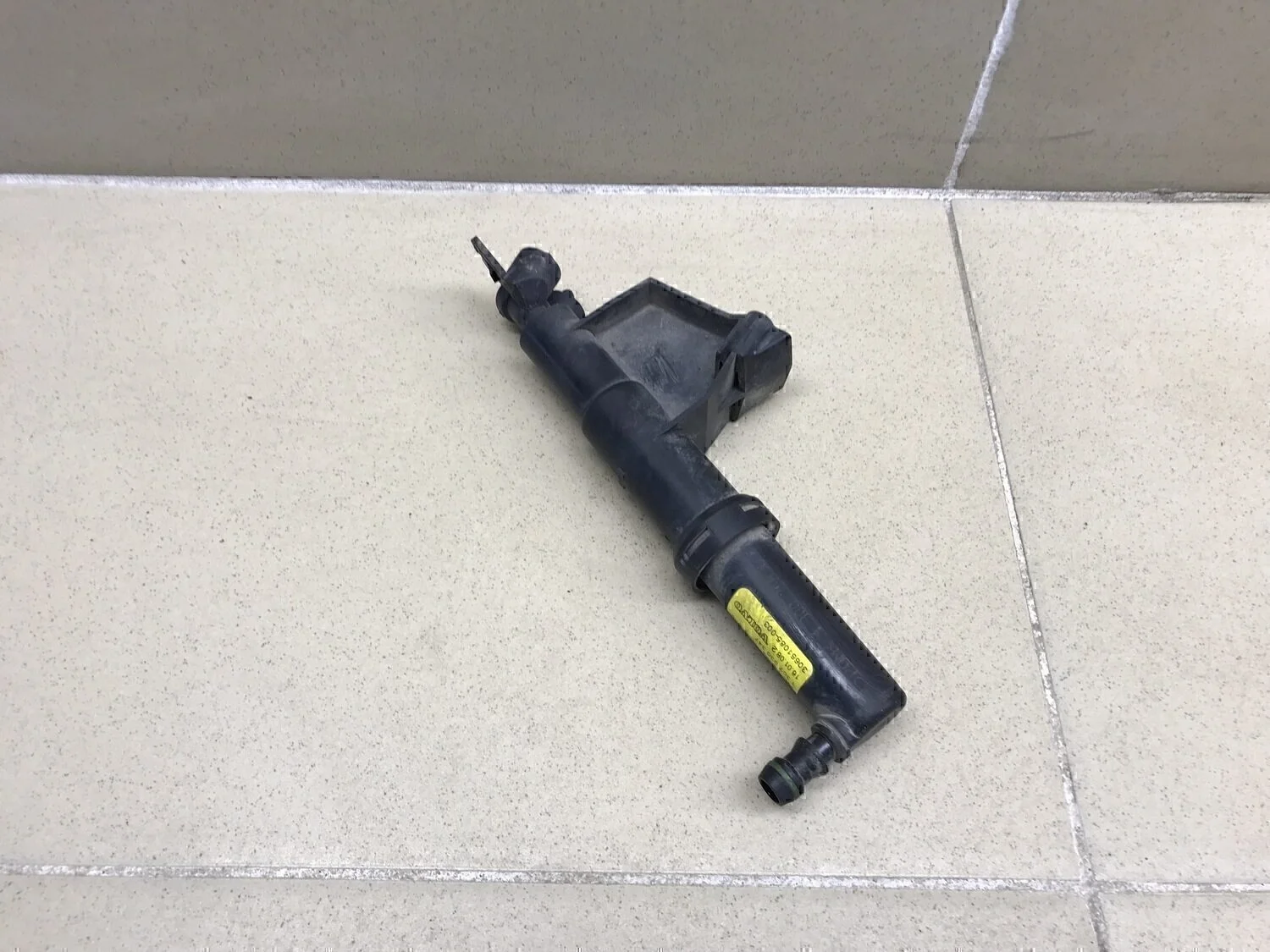 Форсунка омывателя фары V50 2004-2012