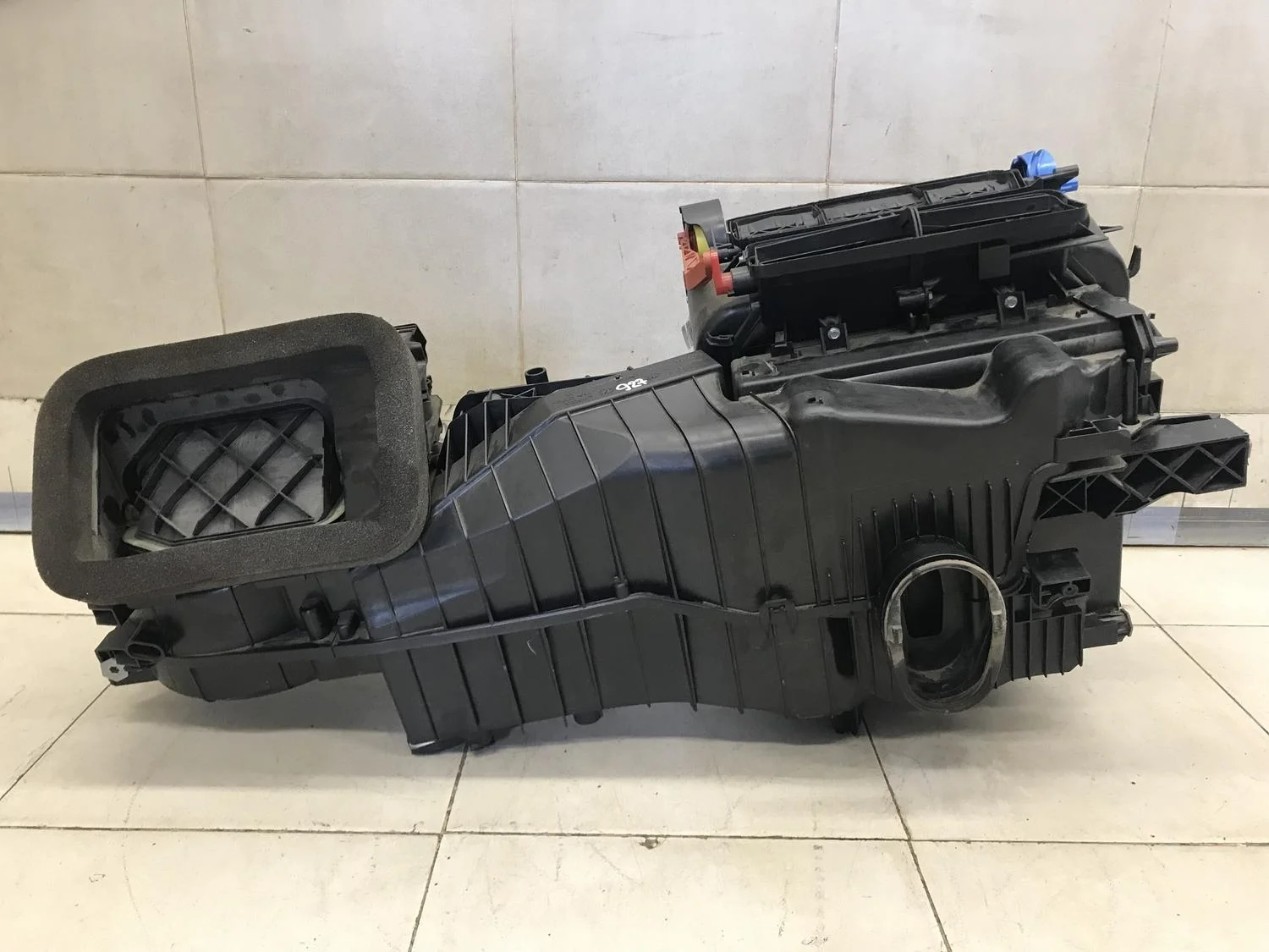 Корпус отопителя Touran 2003-2010