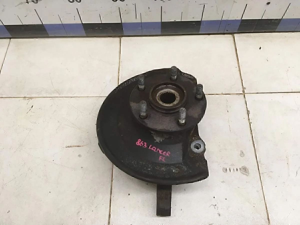 Кулак поворотный передний левый ASX 2010-2016