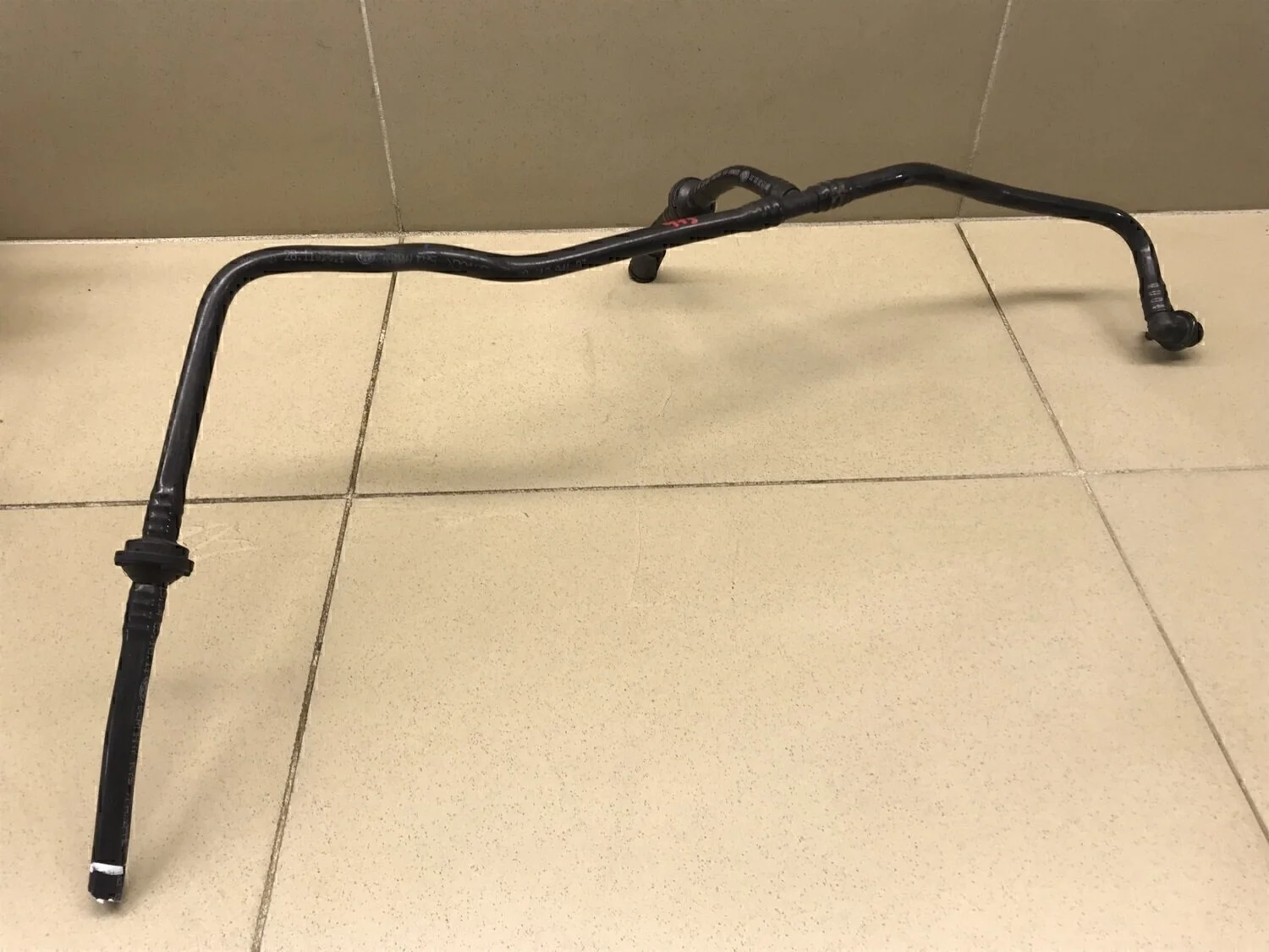 Трубка вакуумная Octavia (A5 1Z-) 2004-2013