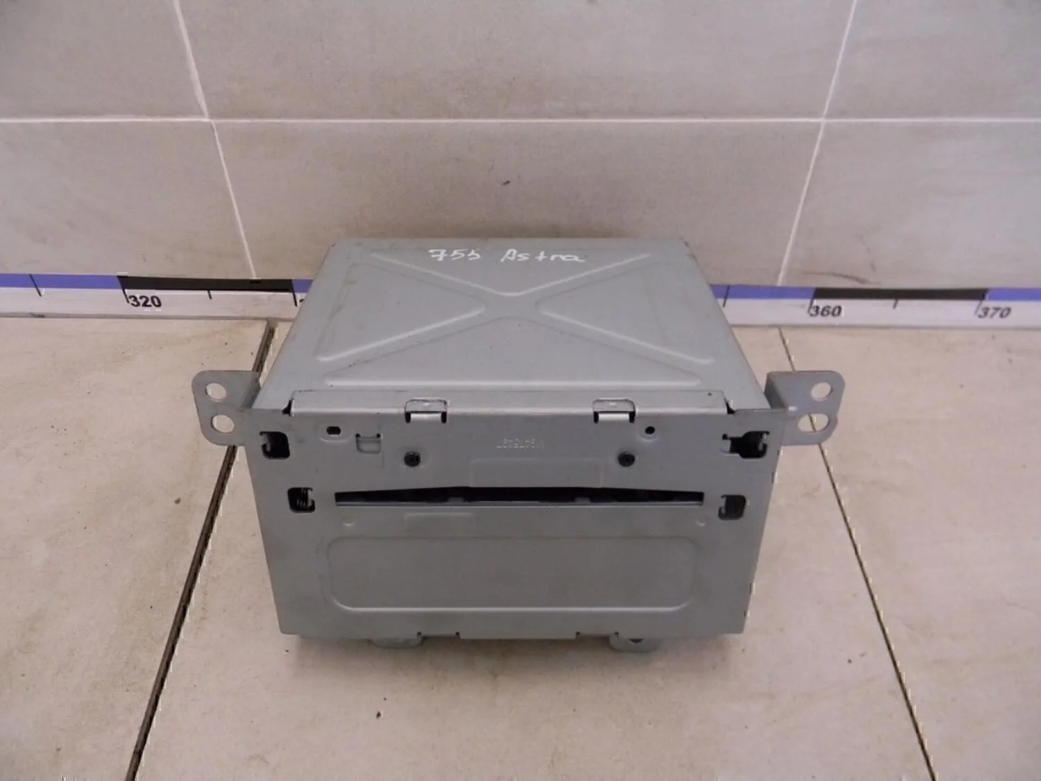 Магнитола Astra J 2010>