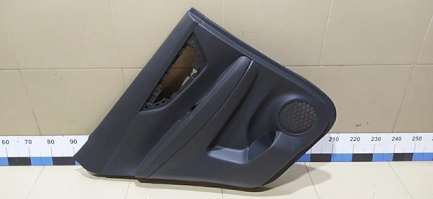 Обшивка двери задней левой X-Trail (T32) 2014>