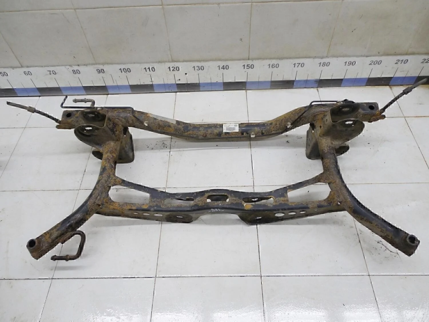 Балка задняя Touran 2003-2010