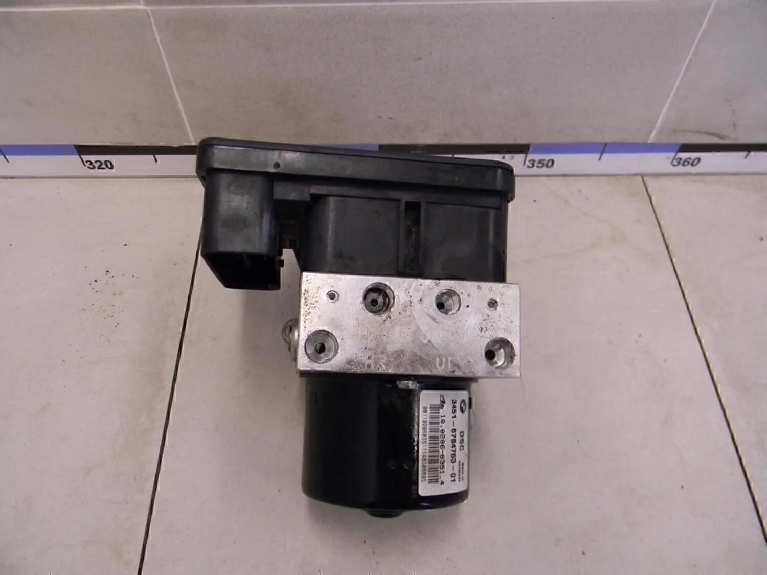 Блок ABS (насос) 1-серия E87/E81 2004>