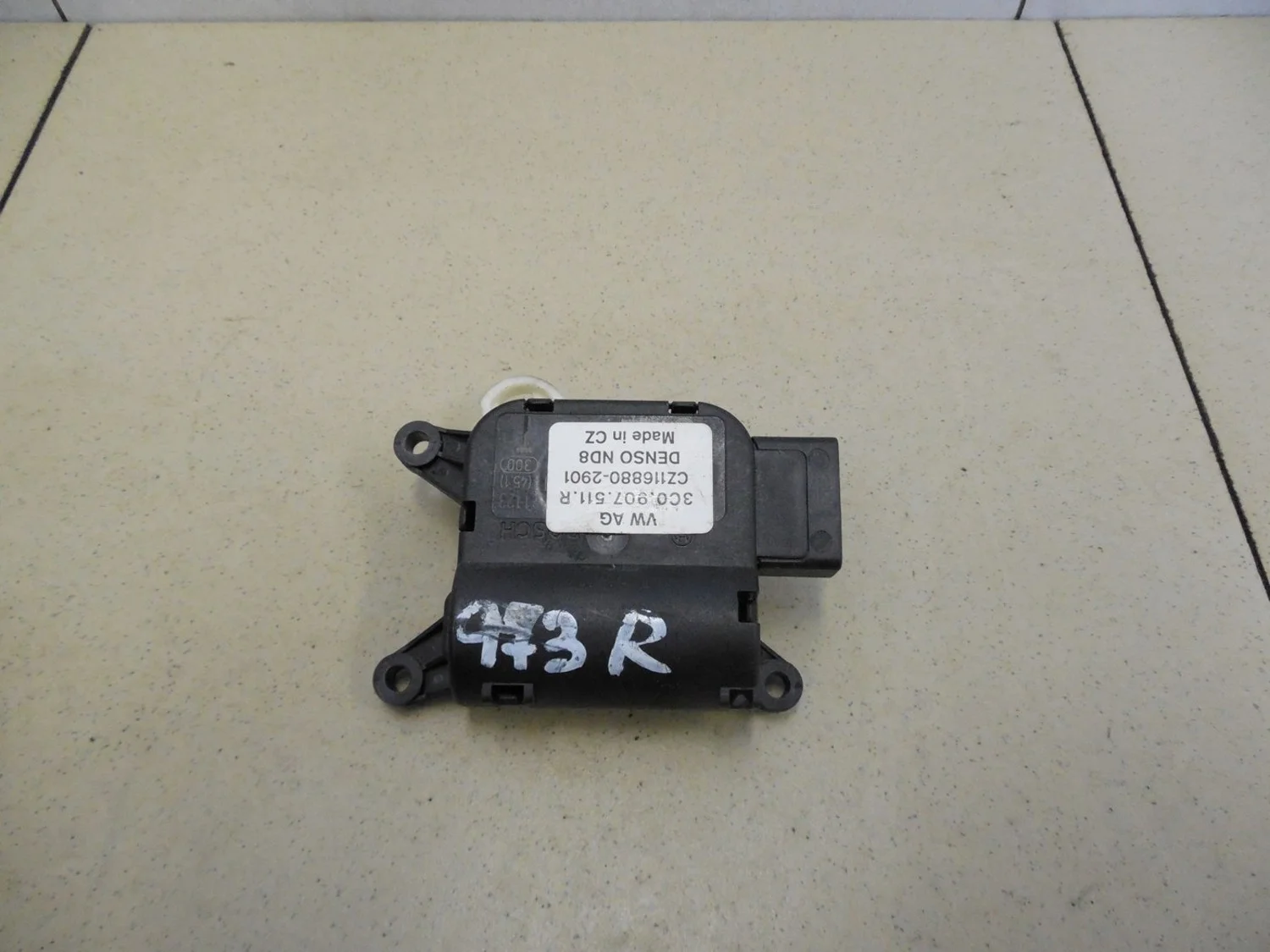 Моторчик заслонки отопителя Passat [B6] 2005-2010