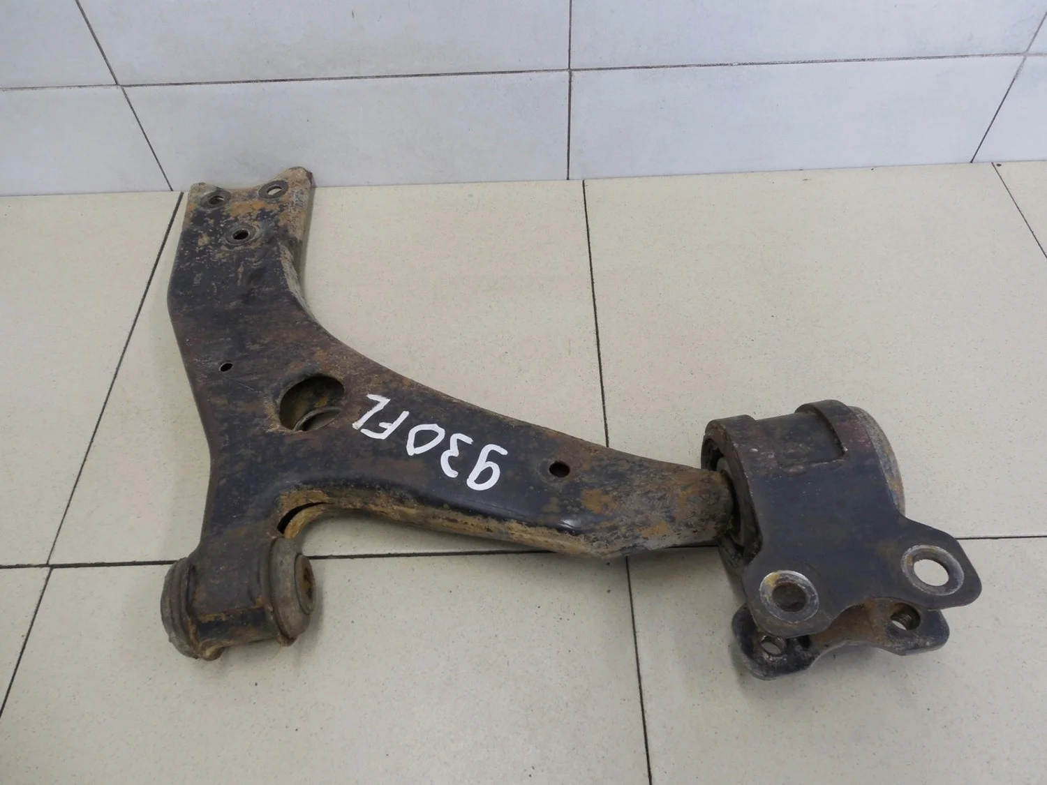 Рычаг передний левый Focus II 2005-2008