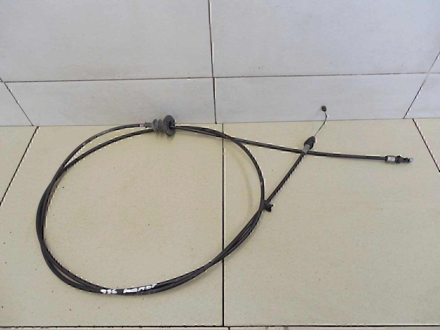 Трос открывания капота X-Trail (T31) 2007-2014