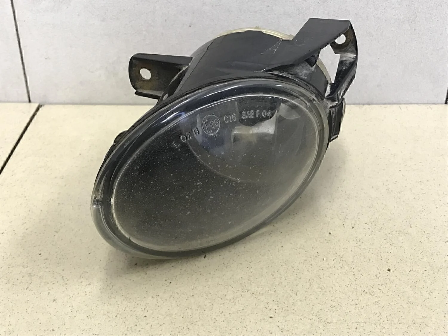 Фара противотуманная левая Passat [B6] 2005-2010