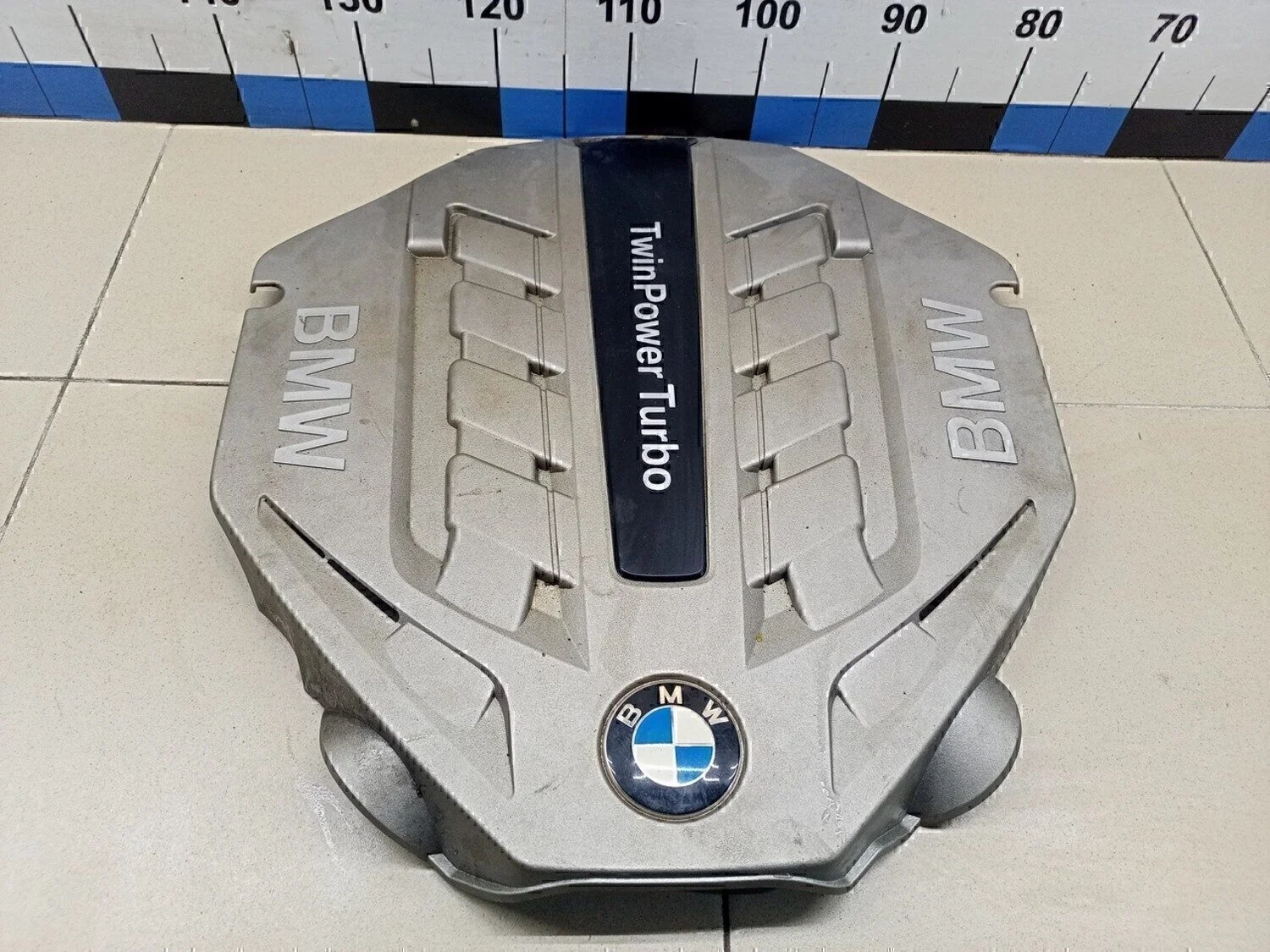 Накладка декоративная 5-серия F10/F11 2009>