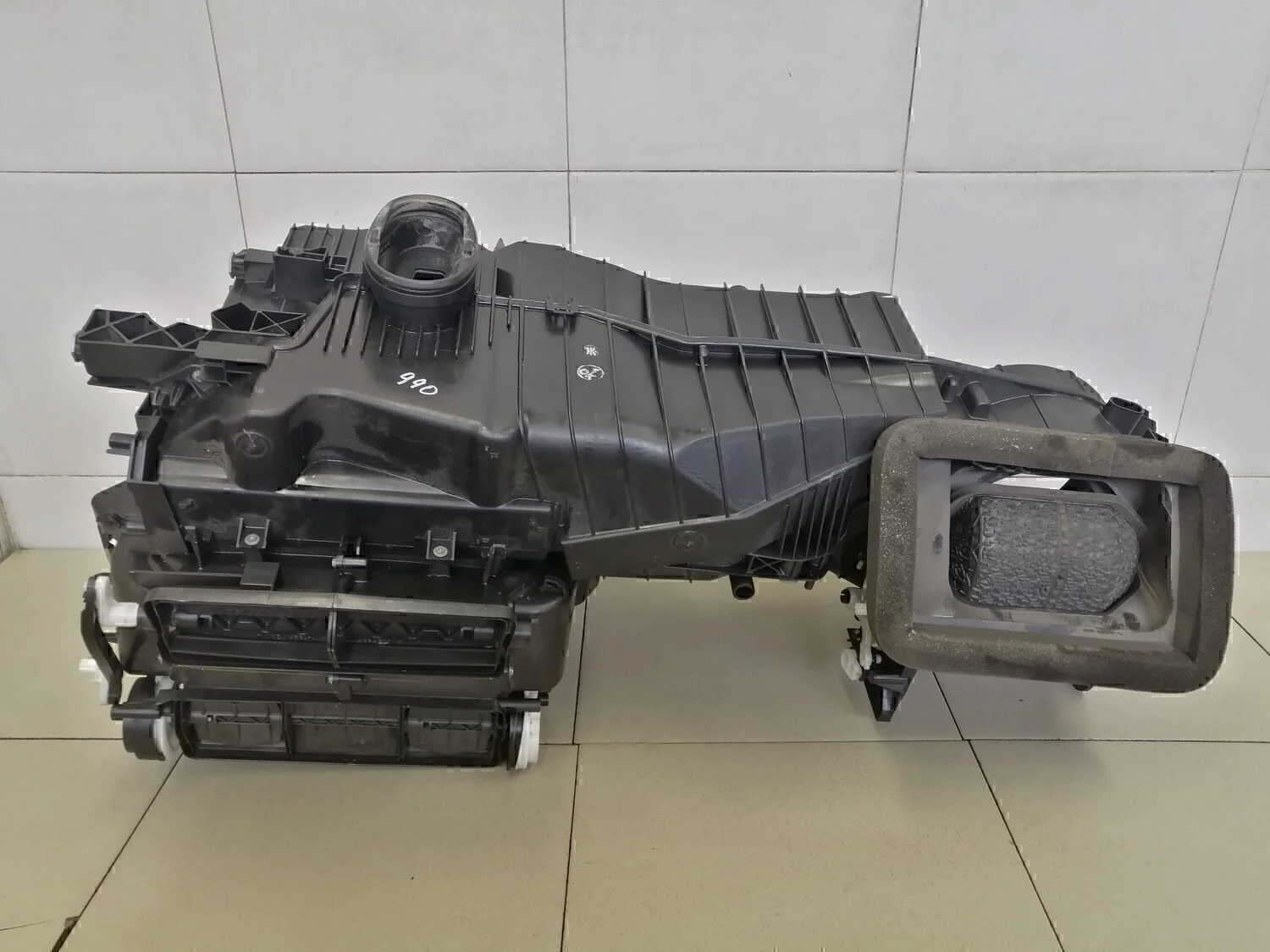 Корпус отопителя Passat [B6] 2005-2010