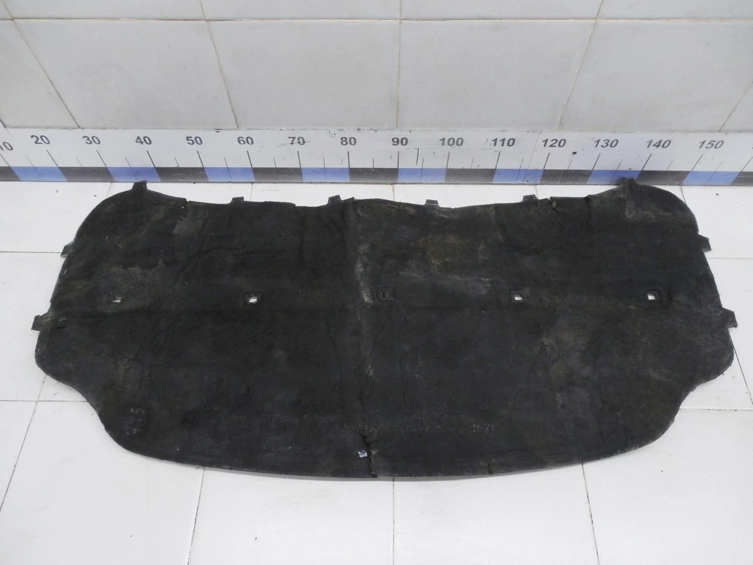 Шумоизоляция капота Polo (Sed RUS) 2011>