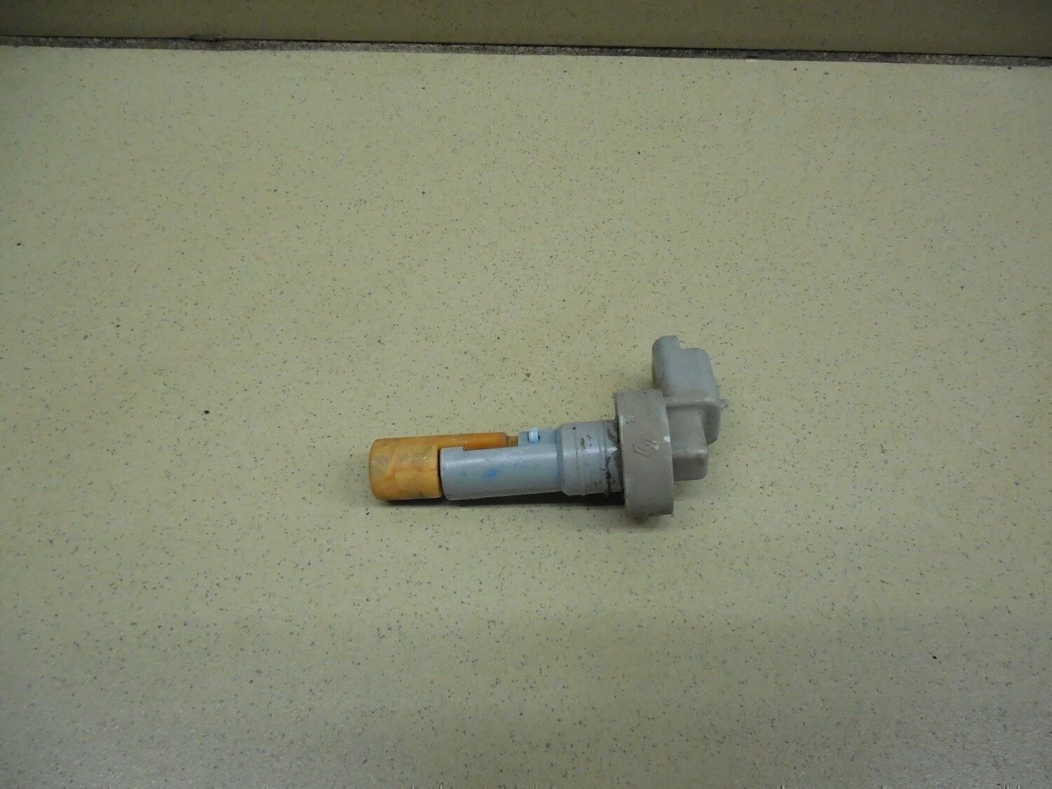 Датчик уровня в бачок омывателя C5 2005-2008