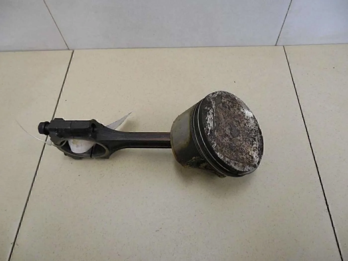 Поршень с шатуном Tiida (C11) 2007-2014