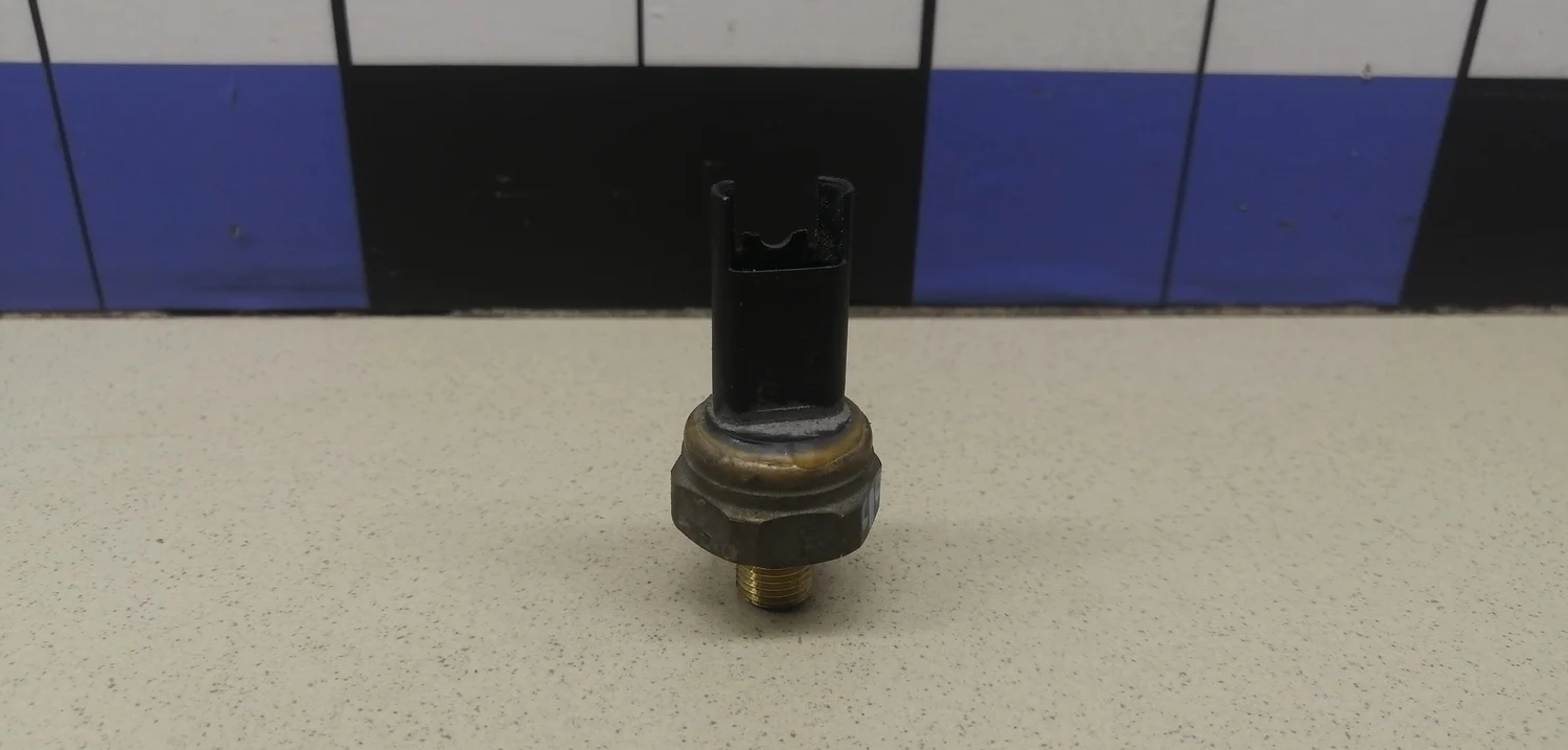 Датчик давления топлива 5-серия F10/F11 2009>