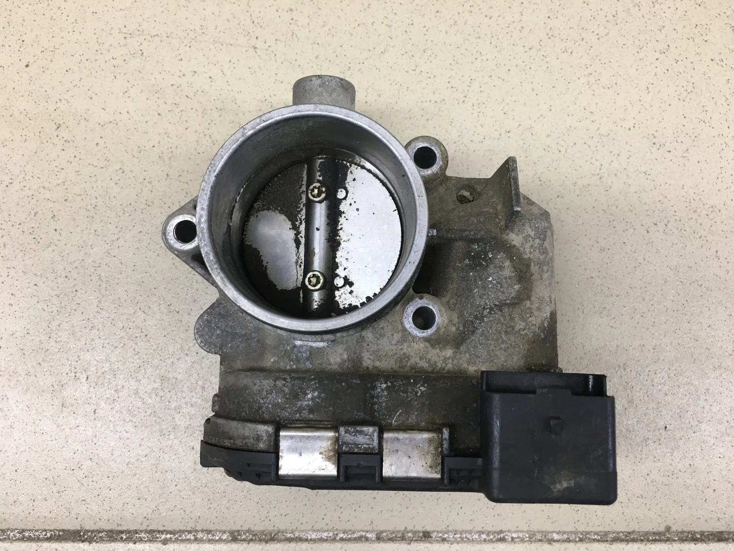 Заслонка дроссельная электрическая 206 1998-2012