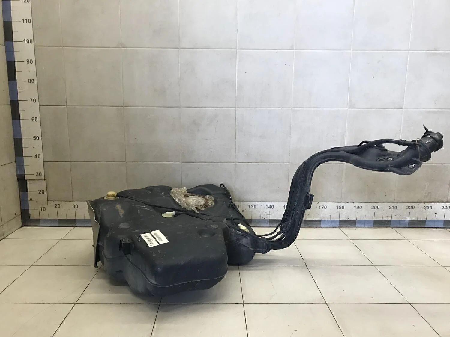 Бак топливный Yeti 2009>