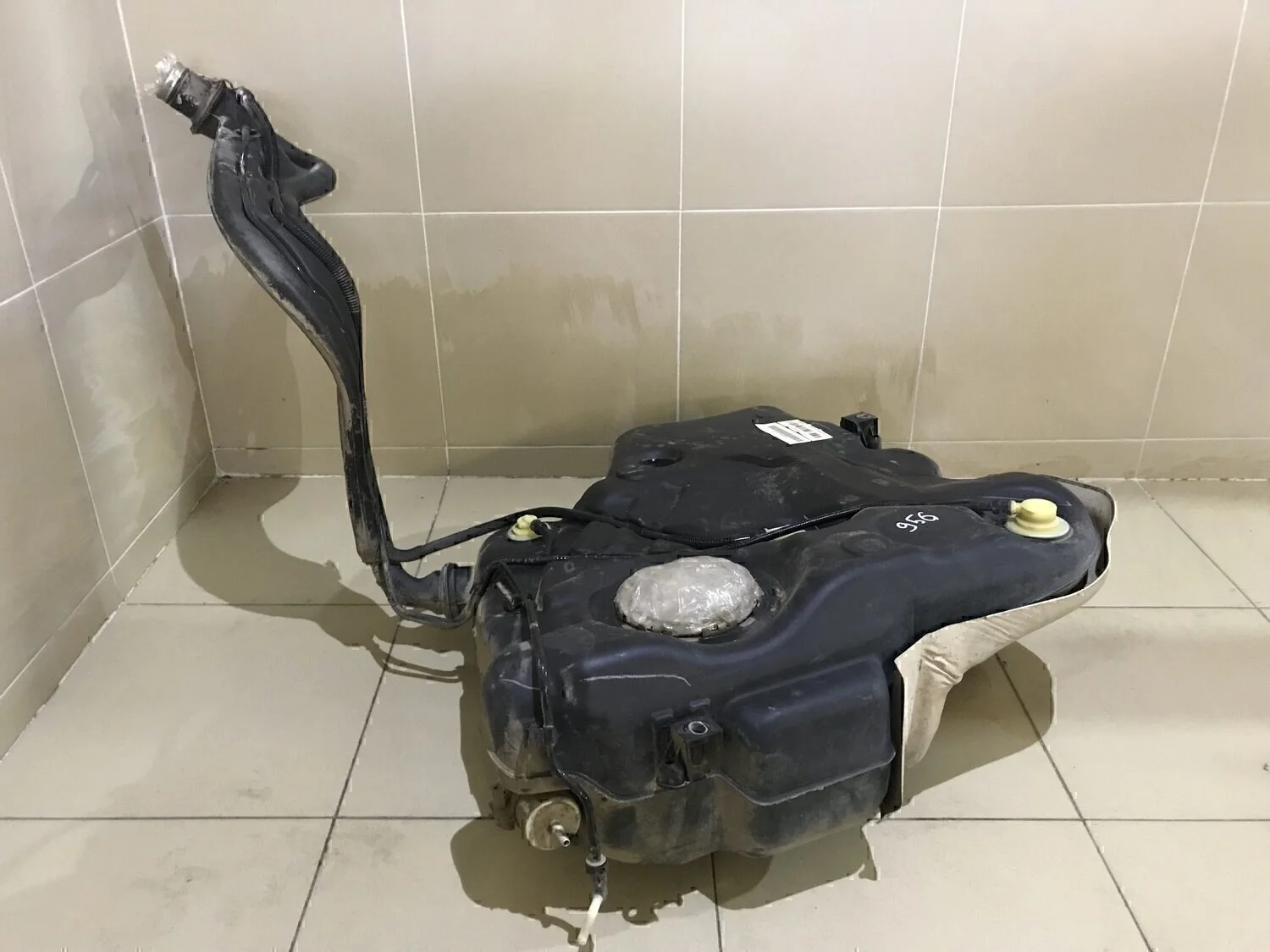 Бак топливный A3 (8L1) 1996-2003